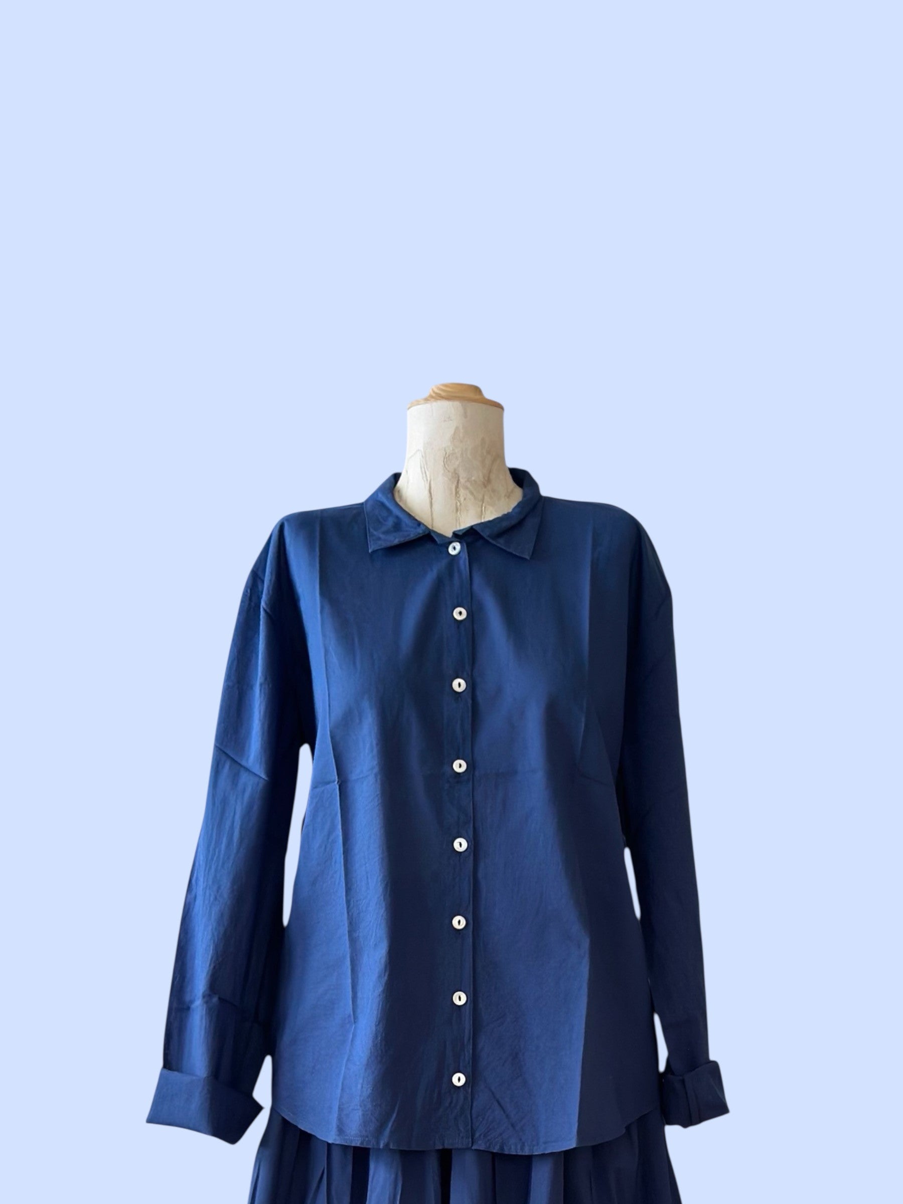 #111/2026 SHIRT LOLA SOLID