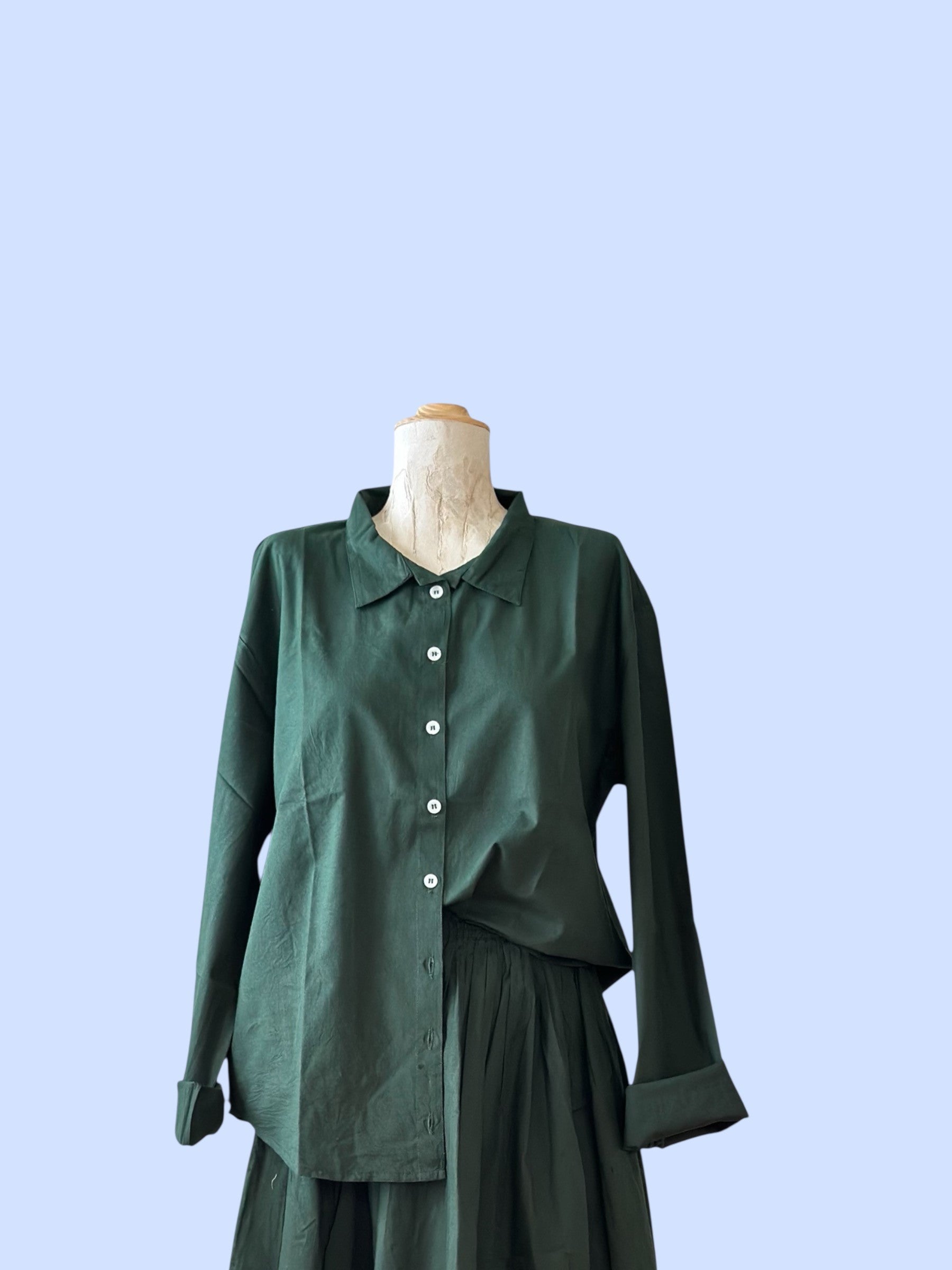 #111/2026 SHIRT LOLA SOLID