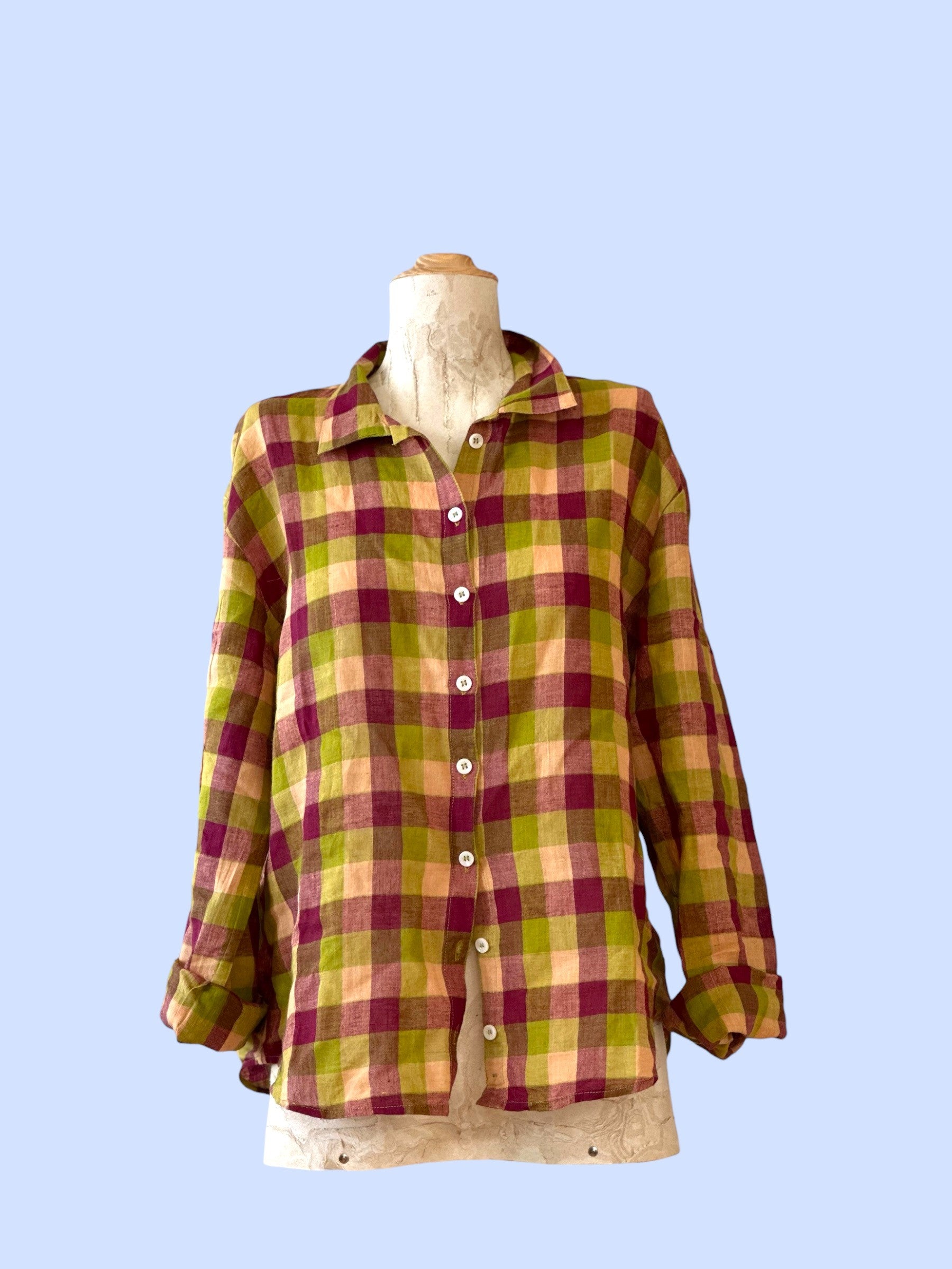 #111/2026 SHIRT LOLA