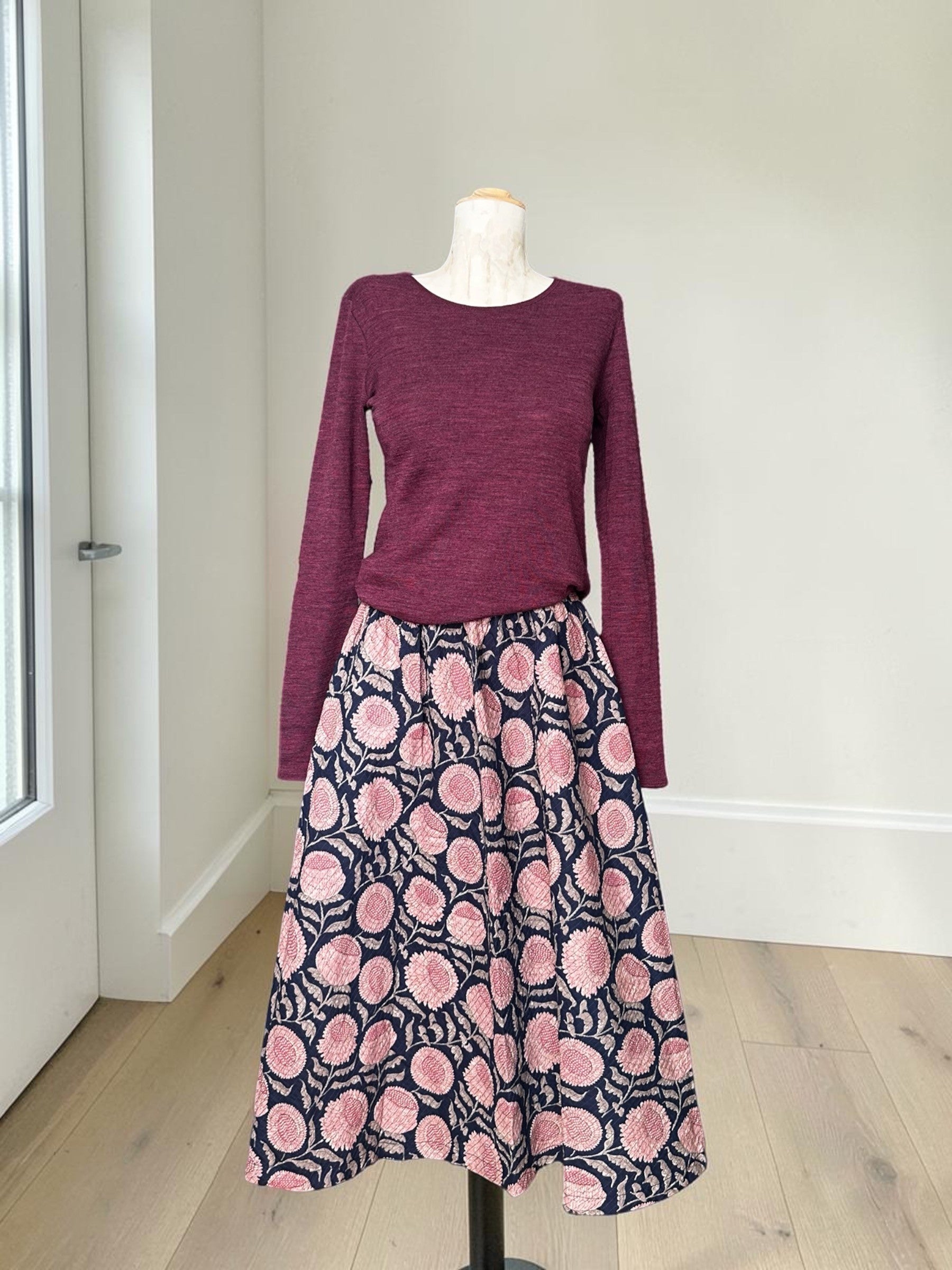 #1726 SKIRT LOLA 1