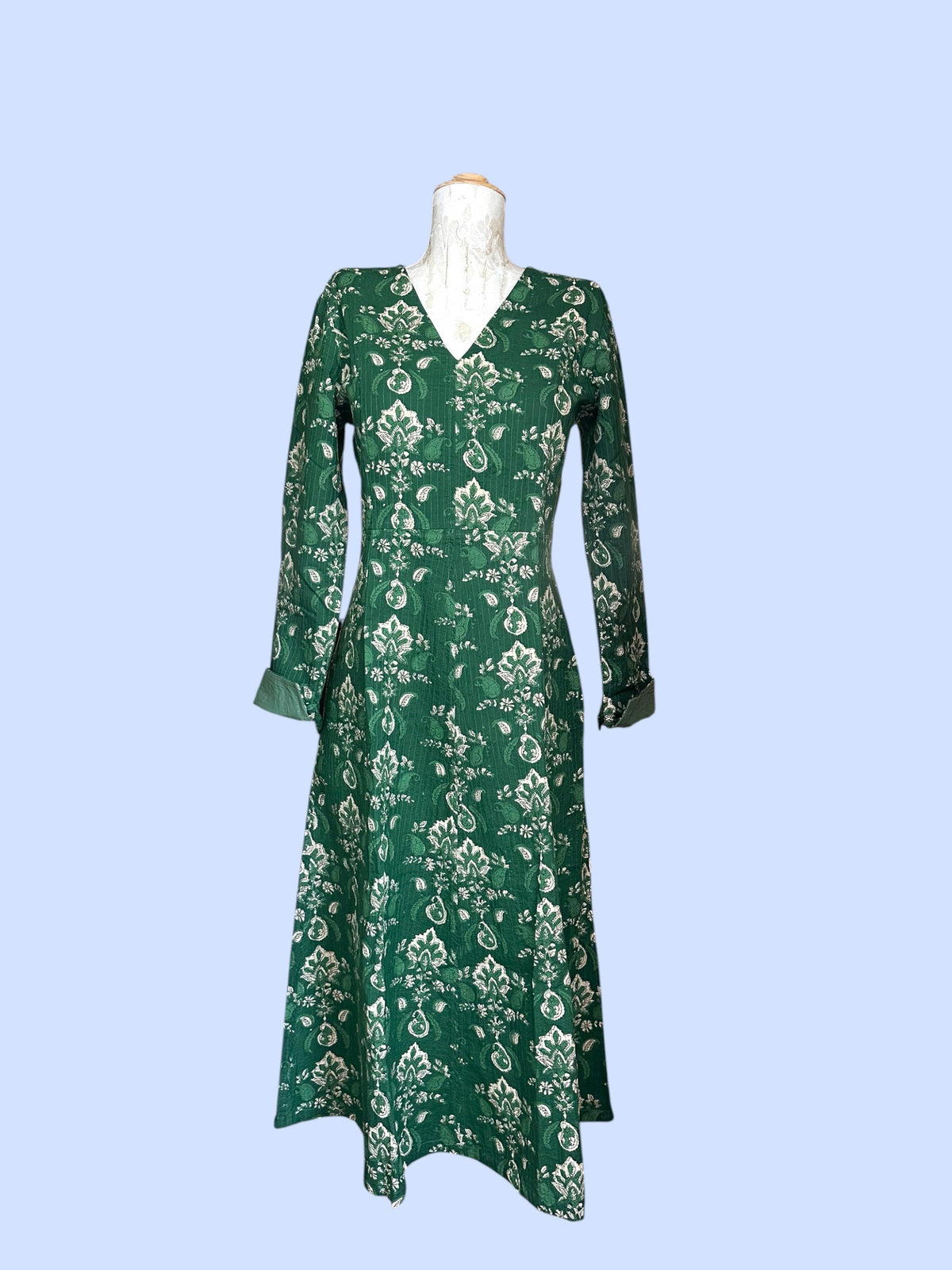 #1803B KLEID KIM
