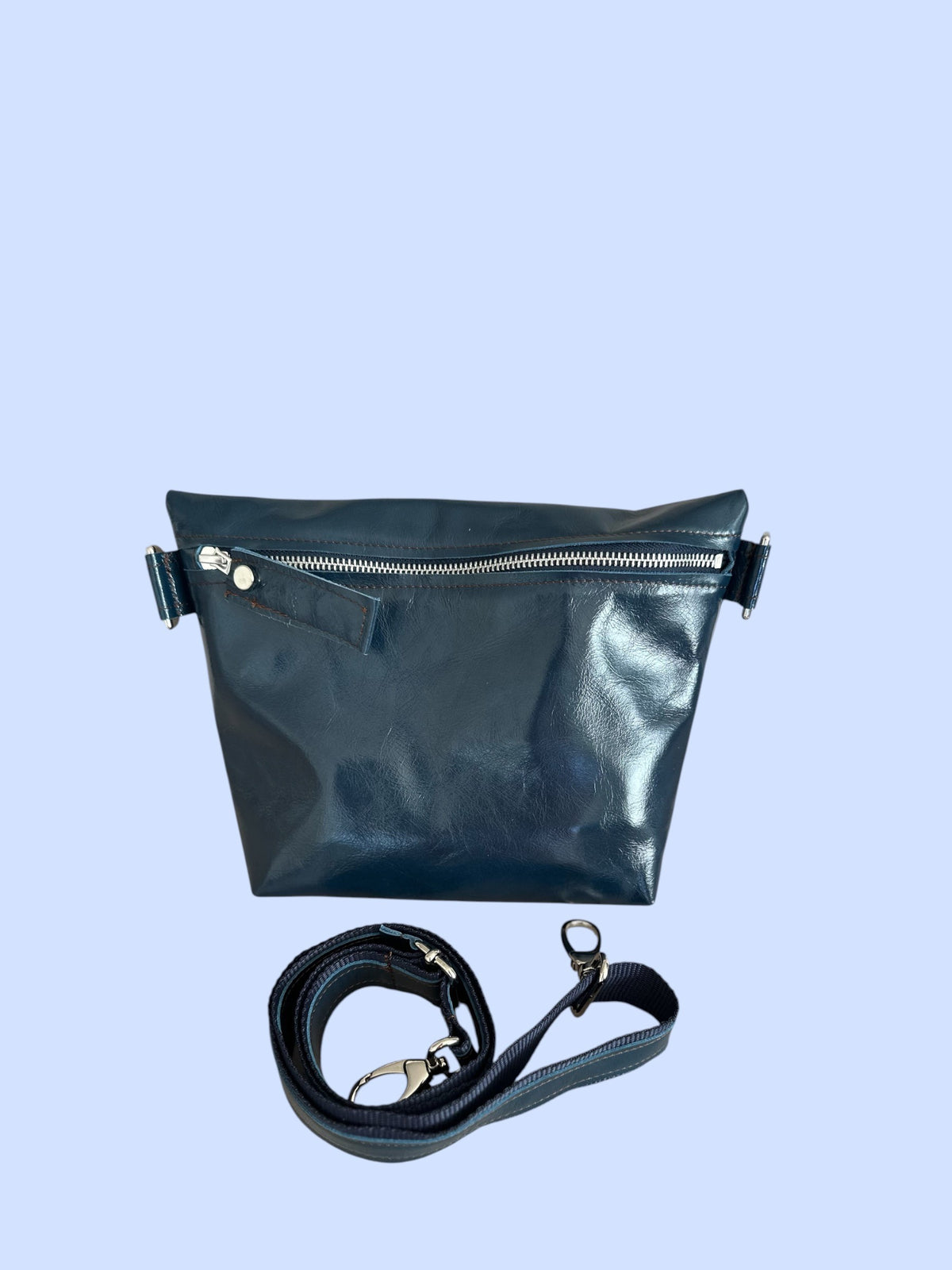 MITTLERE TASCHEN