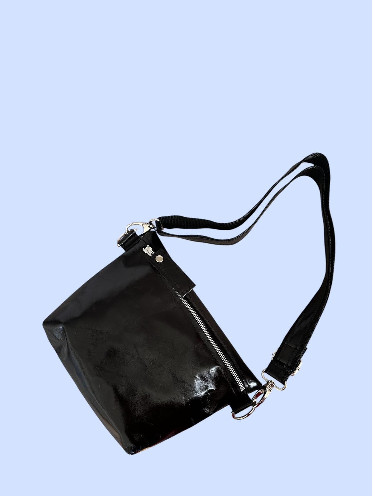 MITTLERE TASCHEN